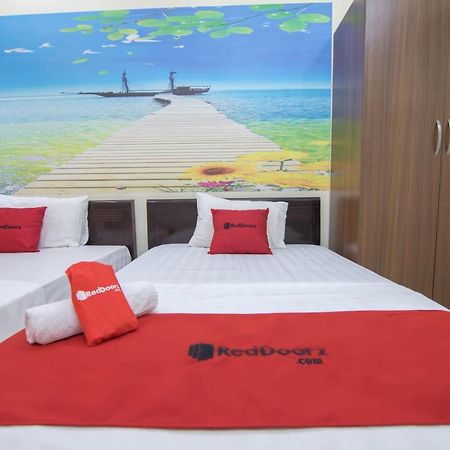 Reddoorz Near Hanoi Railway Station Ngoại thất bức ảnh