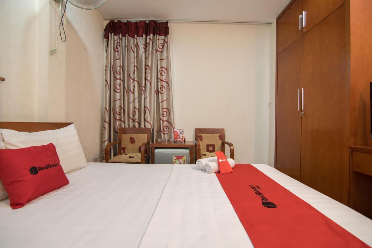 Reddoorz Near Hanoi Railway Station Ngoại thất bức ảnh