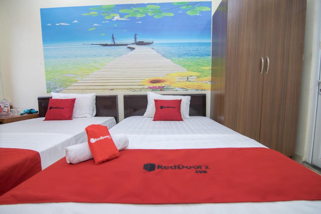 Reddoorz Near Hanoi Railway Station Ngoại thất bức ảnh